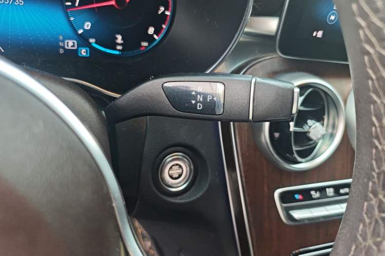 Used Mercedes-Benz GLC 2021 GLC 300 L 4MATIC Dynamic Model Gear Lever