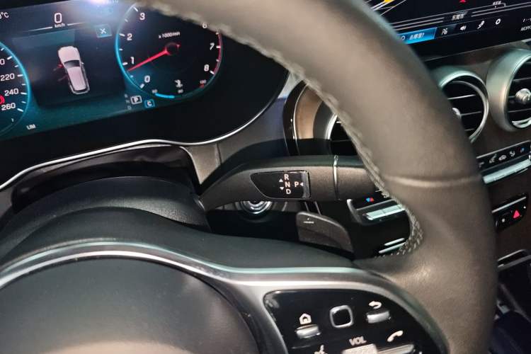 Used Mercedes-Benz GLC 2021 GLC 260 L 4MATIC Luxury Model Gear Lever