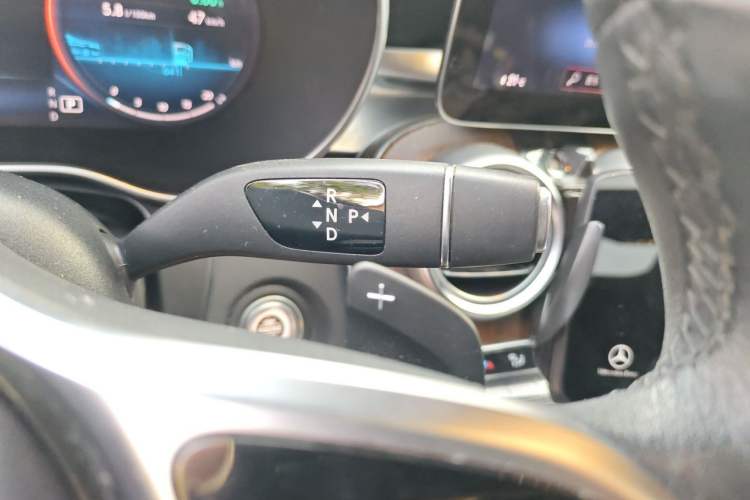 Used Mercedes-Benz GLC 2021 GLC 300 L 4MATIC Dynamic Model Gear Lever