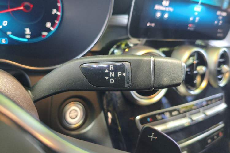Used Mercedes-Benz GLC 2021 GLC 260 L 4MATIC Dynamic Edition Gear Lever