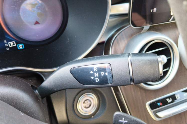 Used Mercedes-Benz GLC 2021 GLC 300 L 4MATIC Dynamic Model Gear Lever