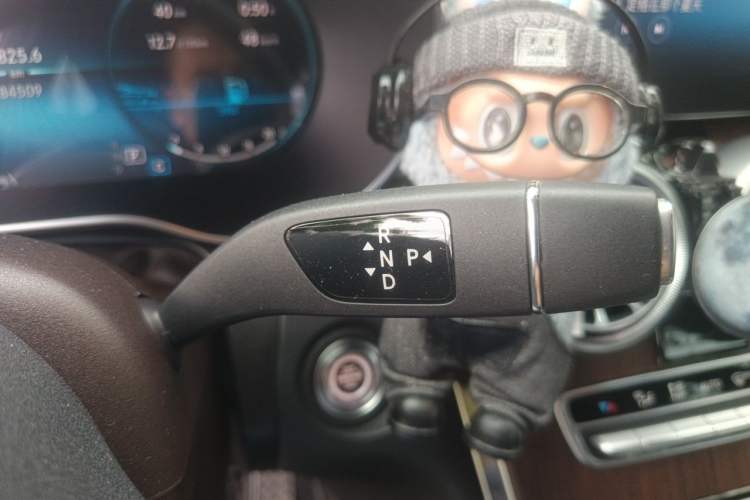 Used Mercedes-Benz GLC 2021 GLC 300 L 4MATIC Dynamic Model Gear Lever
