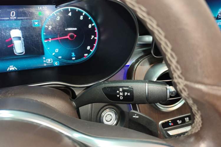 Used Mercedes-Benz GLC 2021 GLC 300 L 4MATIC Dynamic Model Gear Lever