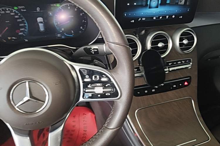 Used Mercedes-Benz GLC 2021 GLC 260 L 4MATIC Luxury Model Gear Lever