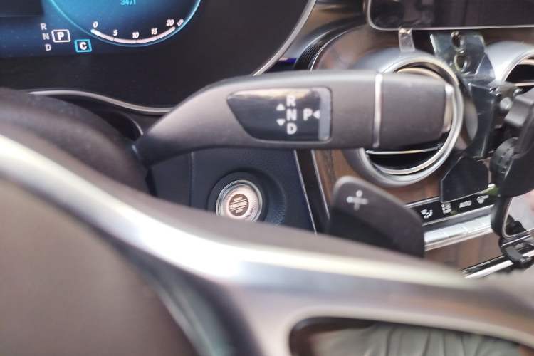 Used Mercedes-Benz GLC 2021 GLC 260 L 4MATIC Luxury Model Gear Lever