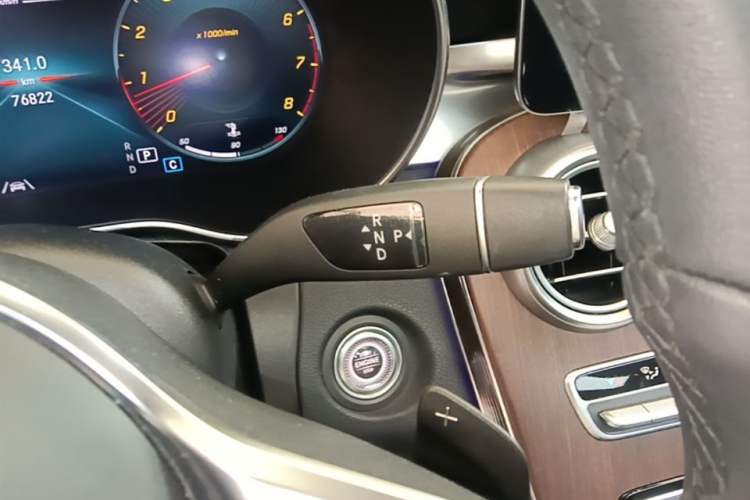 Used Mercedes-Benz GLC 2021 GLC 300 L 4MATIC Luxury Model Gear Lever