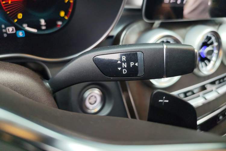 Used Mercedes-Benz GLC 2021 GLC 260 L 4MATIC Luxury Model Gear Lever