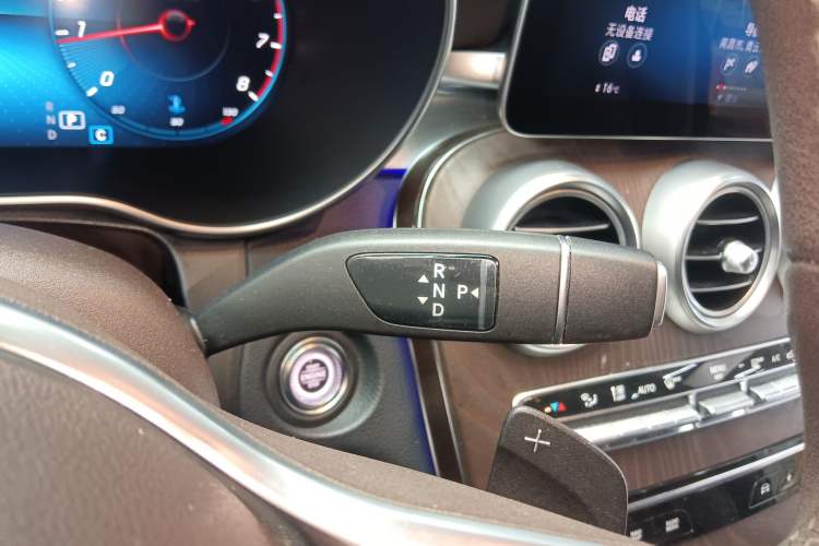 Used Mercedes-Benz GLC 2021 GLC 260 L 4MATIC Luxury Model Gear Lever