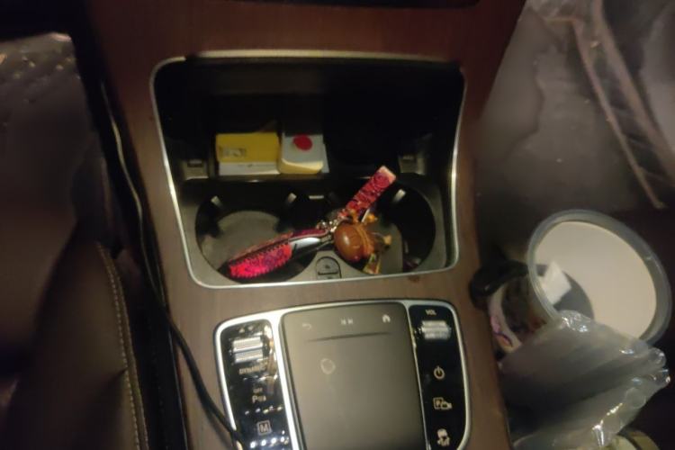 Used Mercedes-Benz GLC 2021 GLC 300 L 4MATIC Dynamic Model Gear Lever