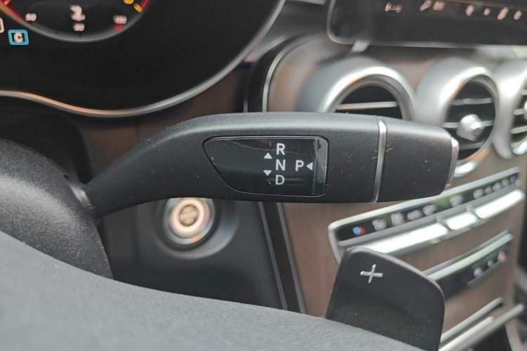 Used Mercedes-Benz GLC 2021 GLC 260 L 4MATIC Luxury Model Gear Lever