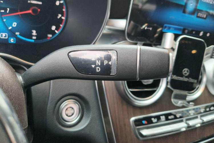 Used Mercedes-Benz GLC 2021 GLC 300 L 4MATIC Dynamic Model Gear Lever
