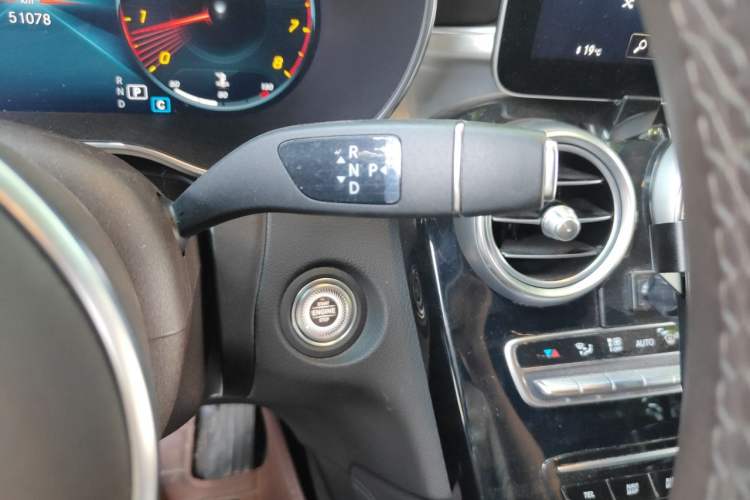 Used Mercedes-Benz GLC 2021 GLC 260 L 4MATIC Dynamic Edition Gear Lever