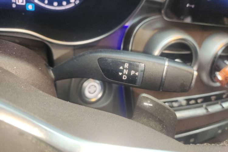 Used Mercedes-Benz GLC 2021 GLC 300 L 4MATIC Dynamic Model Gear Lever