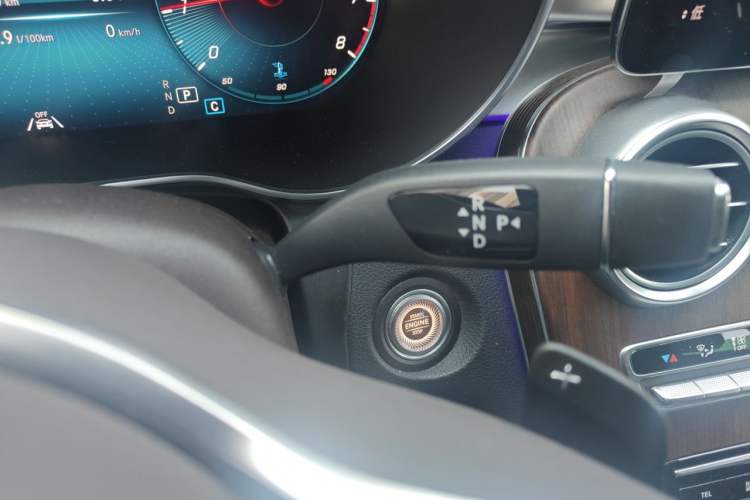 Used Mercedes-Benz GLC 2021 GLC 300 L 4MATIC Dynamic Model Gear Lever