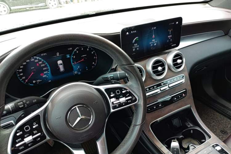 Used Mercedes-Benz GLC 2021 GLC 260 L 4MATIC Luxury Model Gear Lever