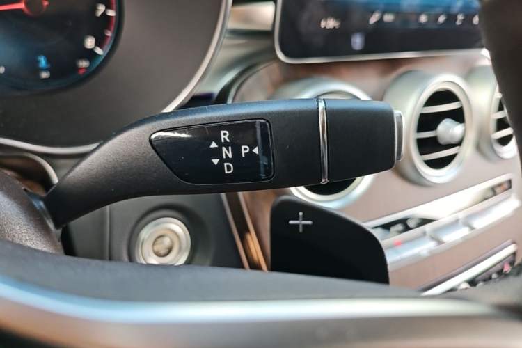 Used Mercedes-Benz GLC 2021 GLC 300 L 4MATIC Dynamic Model Gear Lever