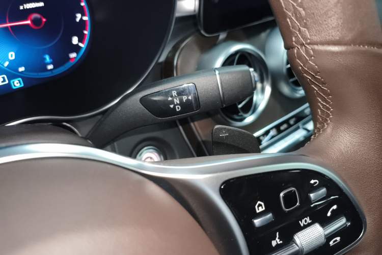 Used Mercedes-Benz GLC 2021 GLC 260 L 4MATIC Luxury Model Gear Lever