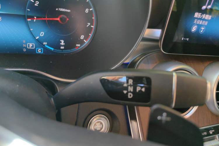 Used Mercedes-Benz GLC 2021 GLC 300 L 4MATIC Dynamic Model Gear Lever