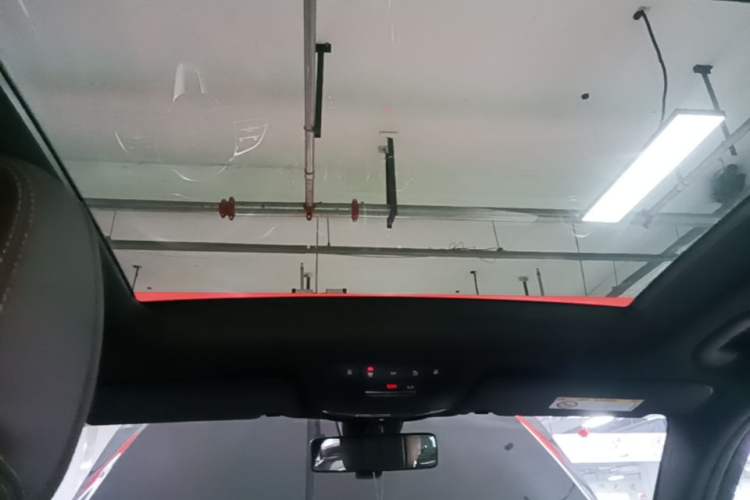 Used Mercedes-Benz GLC 2021 GLC 260 L 4MATIC Dynamic Edition Headliner