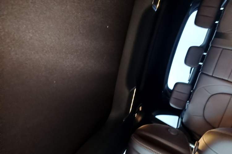 Used Mercedes-Benz GLC 2021 GLC 300 L 4MATIC Dynamic Model Headliner