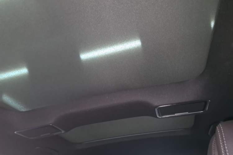 Used Mercedes-Benz GLC 2021 GLC 260 L 4MATIC Dynamic Edition Headliner