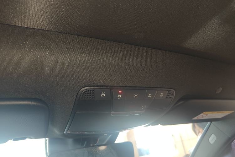 Used Mercedes-Benz GLC 2021 GLC 300 L 4MATIC Dynamic Model Headliner