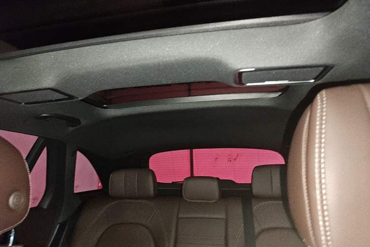 Used Mercedes-Benz GLC 2021 GLC 300 L 4MATIC Dynamic Model Headliner