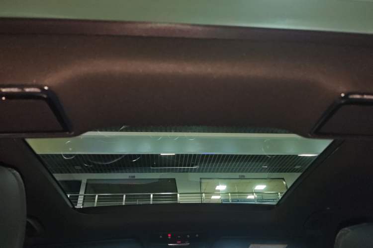 Used Mercedes-Benz GLC 2021 GLC 260 L 4MATIC Luxury Model Headliner