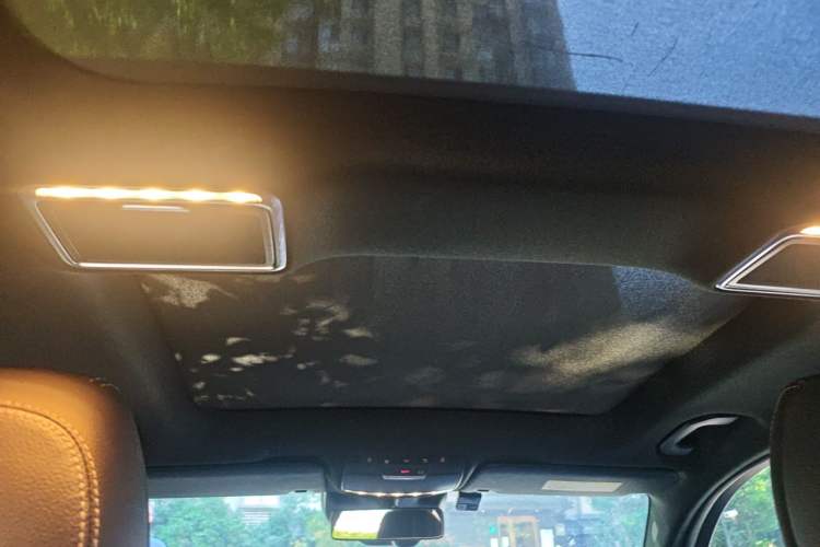 Used Mercedes-Benz GLC 2021 GLC 300 L 4MATIC Luxury Model Headliner