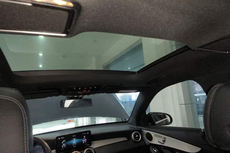 Used Mercedes-Benz GLC 2021 GLC 260 L 4MATIC Dynamic Edition Headliner
