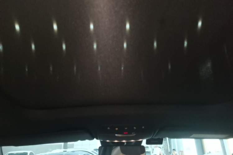 Used Mercedes-Benz GLC 2021 GLC 300 L 4MATIC Dynamic Model Headliner