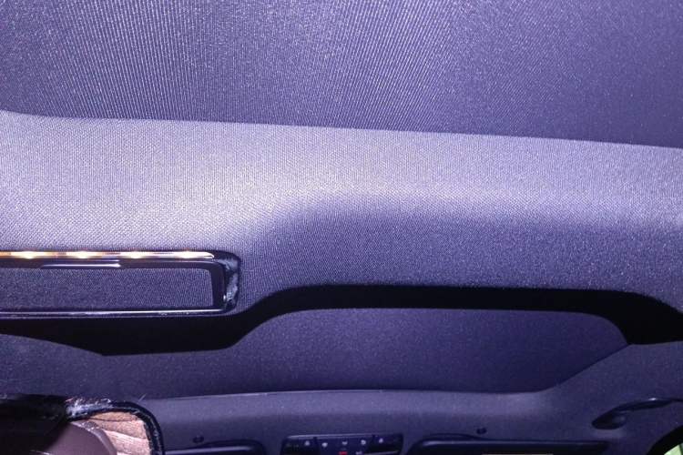 Used Mercedes-Benz GLC 2021 GLC 300 L 4MATIC Dynamic Model Headliner