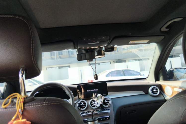 Used Mercedes-Benz GLC 2021 GLC 300 L 4MATIC Dynamic Model Headliner