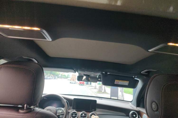Used Mercedes-Benz GLC 2021 GLC 300 L 4MATIC Dynamic Model Headliner