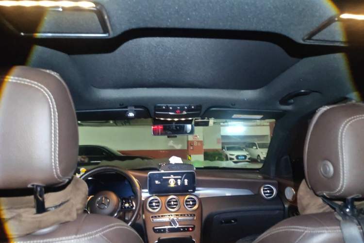 Used Mercedes-Benz GLC 2021 GLC 300 L 4MATIC Dynamic Model Headliner
