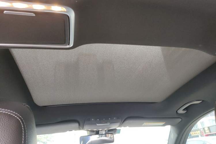 Used Mercedes-Benz GLC 2021 GLC 260 L 4MATIC Dynamic Edition Headliner