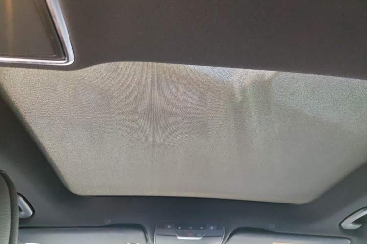 Used Mercedes-Benz GLC 2021 GLC 300 L 4MATIC Dynamic Model Headliner