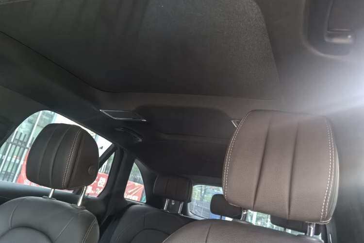 Used Mercedes-Benz GLC 2021 GLC 300 L 4MATIC Dynamic Model Headliner