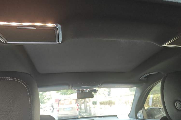 Used Mercedes-Benz GLC 2021 GLC 260 L 4MATIC Luxury Model Headliner