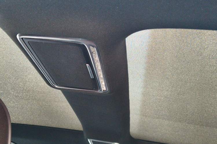 Used Mercedes-Benz GLC 2021 GLC 260 L 4MATIC Dynamic Edition Headliner