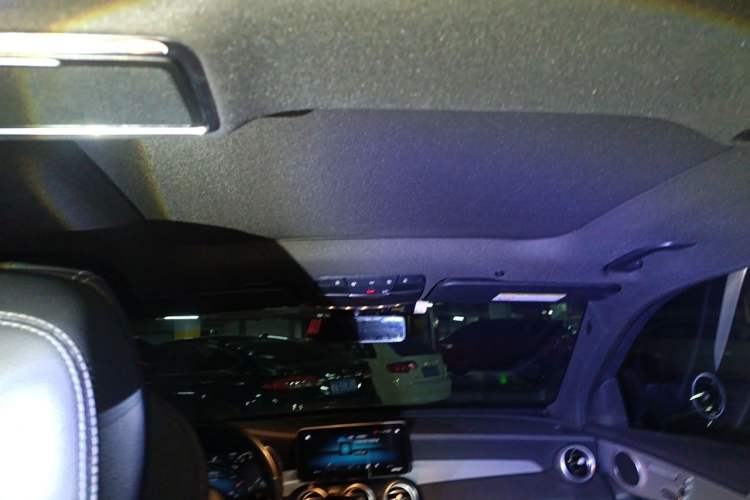 Used Mercedes-Benz GLC 2021 GLC 260 L 4MATIC Dynamic Edition Headliner