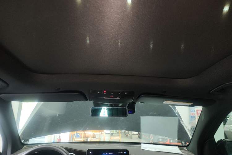 Used Mercedes-Benz GLC 2021 GLC 300 L 4MATIC Dynamic Model Headliner