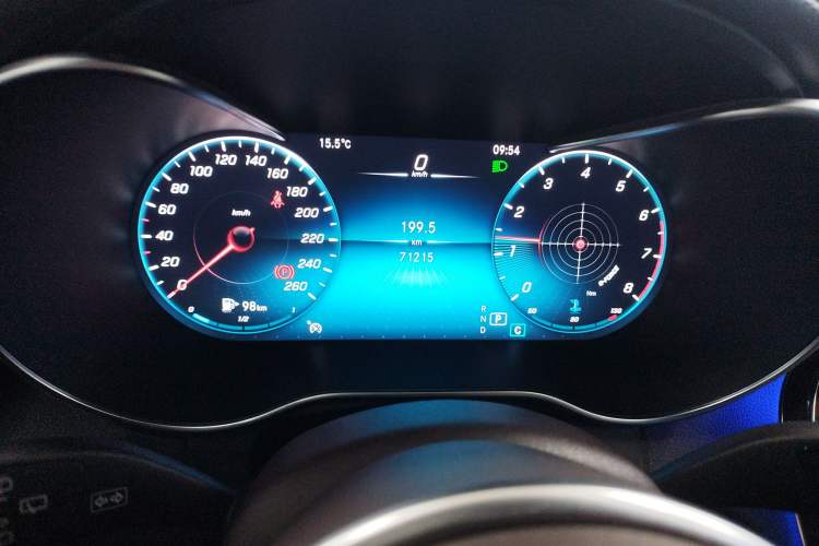 Used Mercedes-Benz GLC 2021 GLC 260 L 4MATIC Luxury Model Instrument Cluster