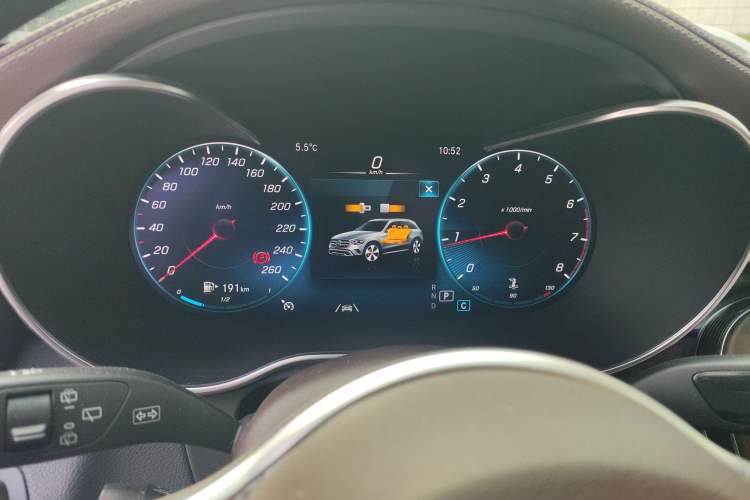 Used Mercedes-Benz GLC 2021 GLC 300 L 4MATIC Dynamic Model Instrument Cluster