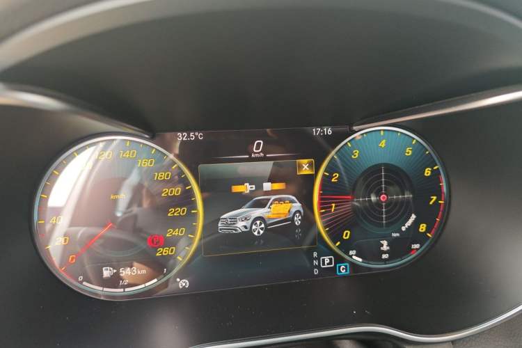 Used Mercedes-Benz GLC 2021 GLC 260 L 4MATIC Luxury Model Instrument Cluster