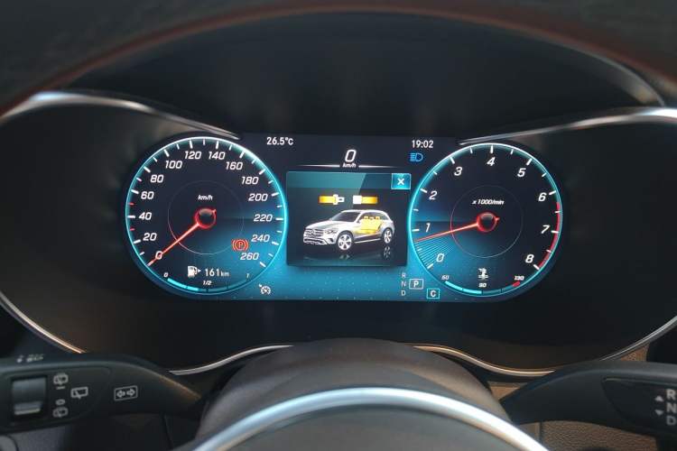 Used Mercedes-Benz GLC 2021 GLC 260 L 4MATIC Dynamic Edition Instrument Cluster