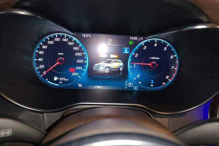 Used Mercedes-Benz GLC 2021 GLC 300 L 4MATIC Dynamic Model Instrument Cluster