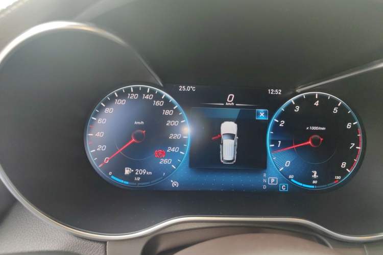 Used Mercedes-Benz GLC 2021 GLC 260 L 4MATIC Dynamic Edition Instrument Cluster