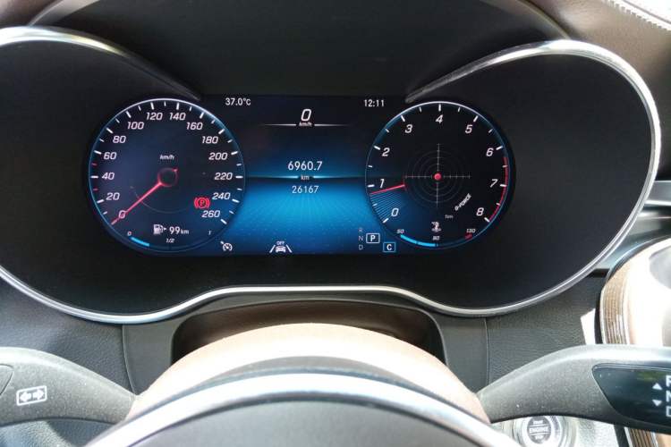 Used Mercedes-Benz GLC 2021 GLC 300 L 4MATIC Dynamic Model Instrument Cluster