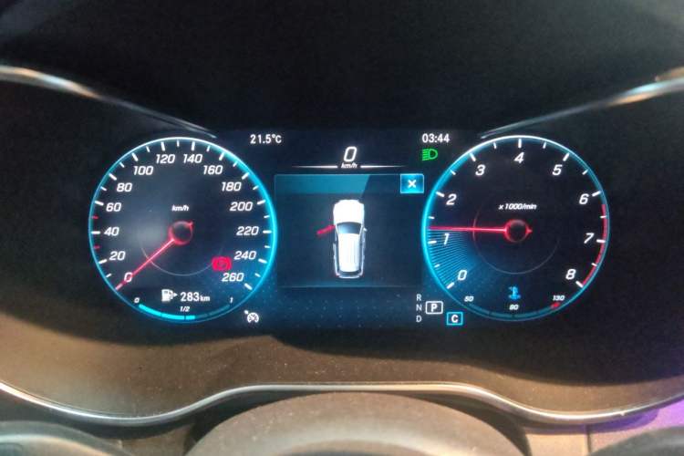Used Mercedes-Benz GLC 2021 GLC 260 L 4MATIC Luxury Model Instrument Cluster